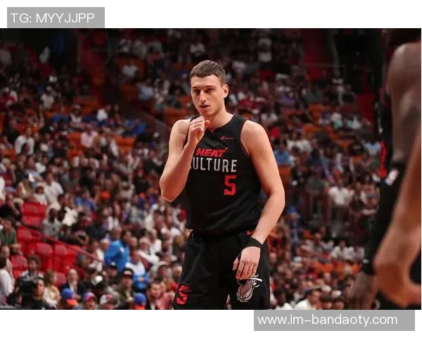 斯波称赞约维奇赛季初表现波动现在终于展现出真正实力与价值