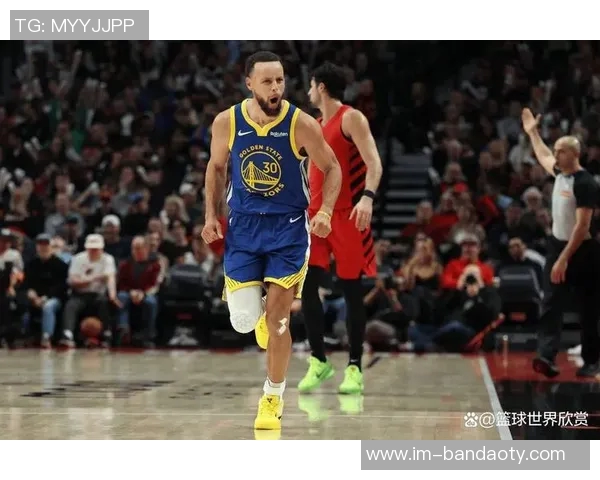 克莱三分球超越利拉德升至历史第四库里热情祝贺称赞杀手表现